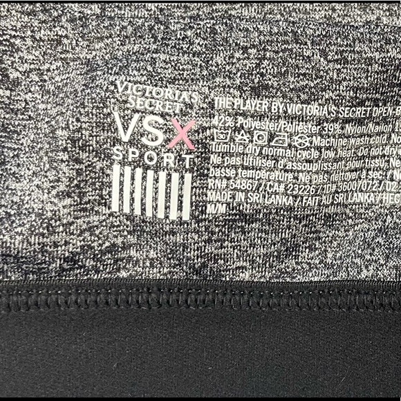 Victoria’s Secret VSX SPORT sports bra, size M - Picture 3 of 3